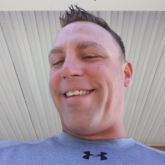 Meet your Posher, Bryan - Picture 1 of 1